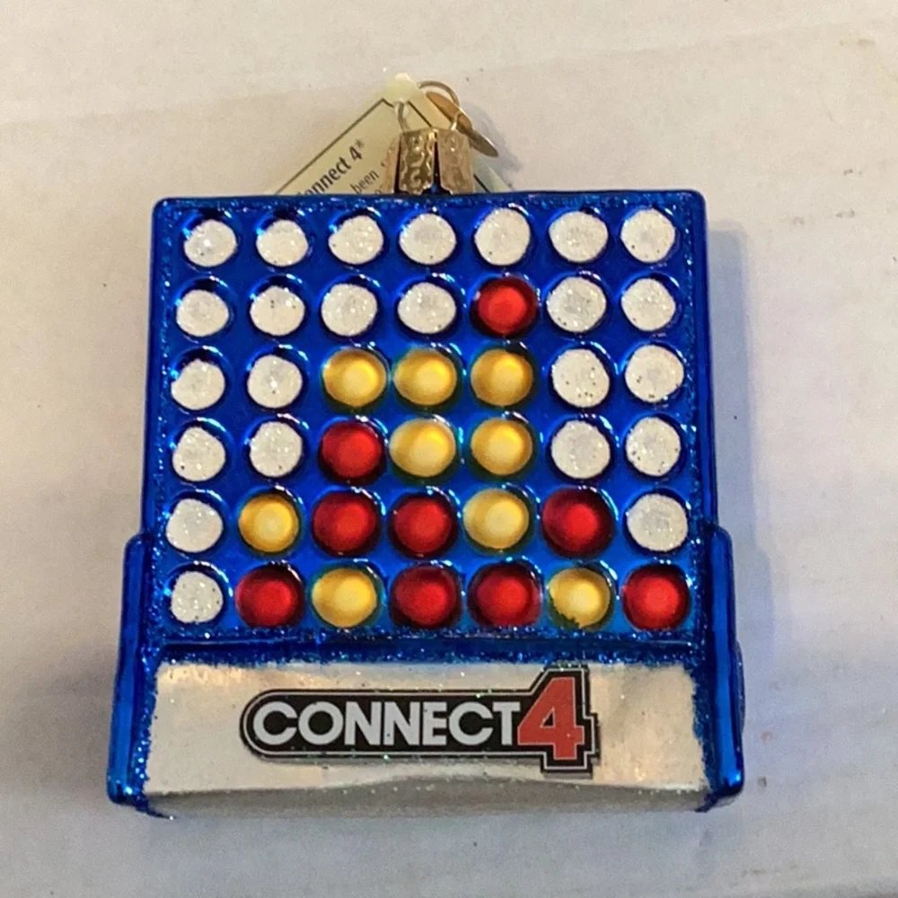 Old World Christmas ‘Connect4’ Game Glass Ornament New With Tags Never Displayed